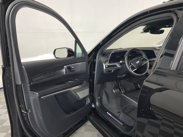 New 2026 Cadillac Vistiq Platinum image 22