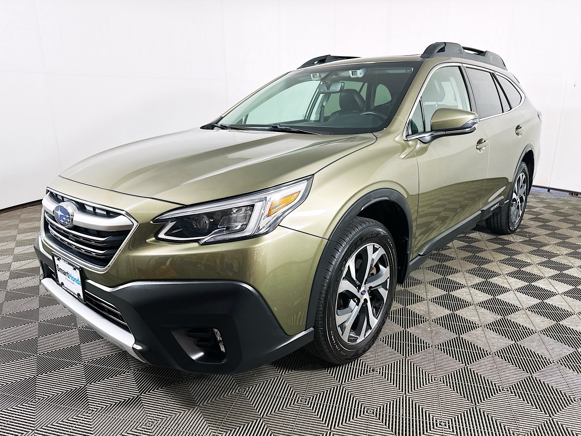 Used 2022 Subaru Outback Limited AWD/4WD image 3