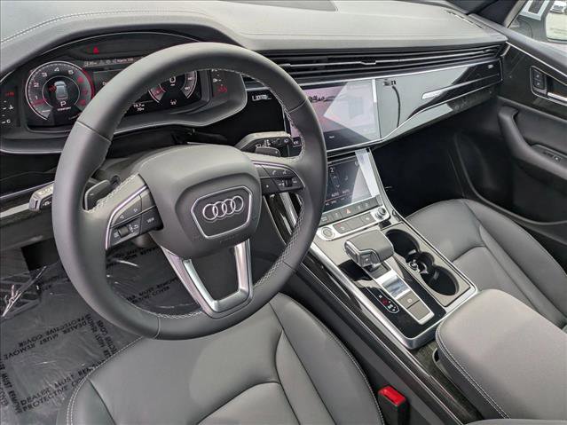 New 2025 Audi Q8 Premium image 3