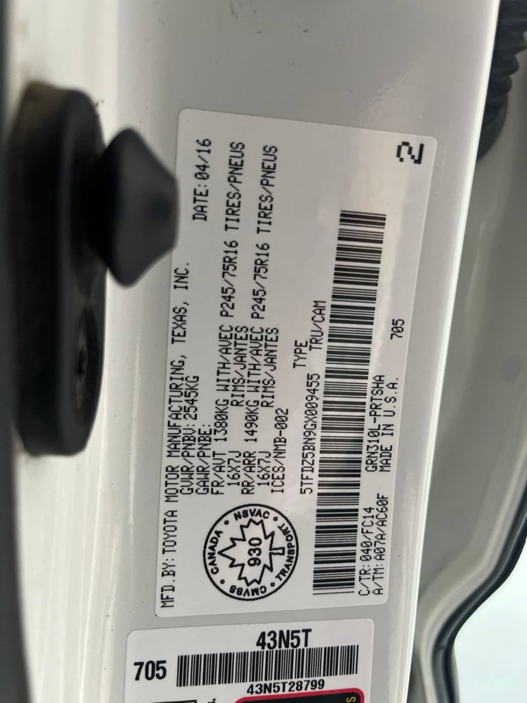 Used 2016 Toyota Tacoma SR5 AWD/4WD image 83
