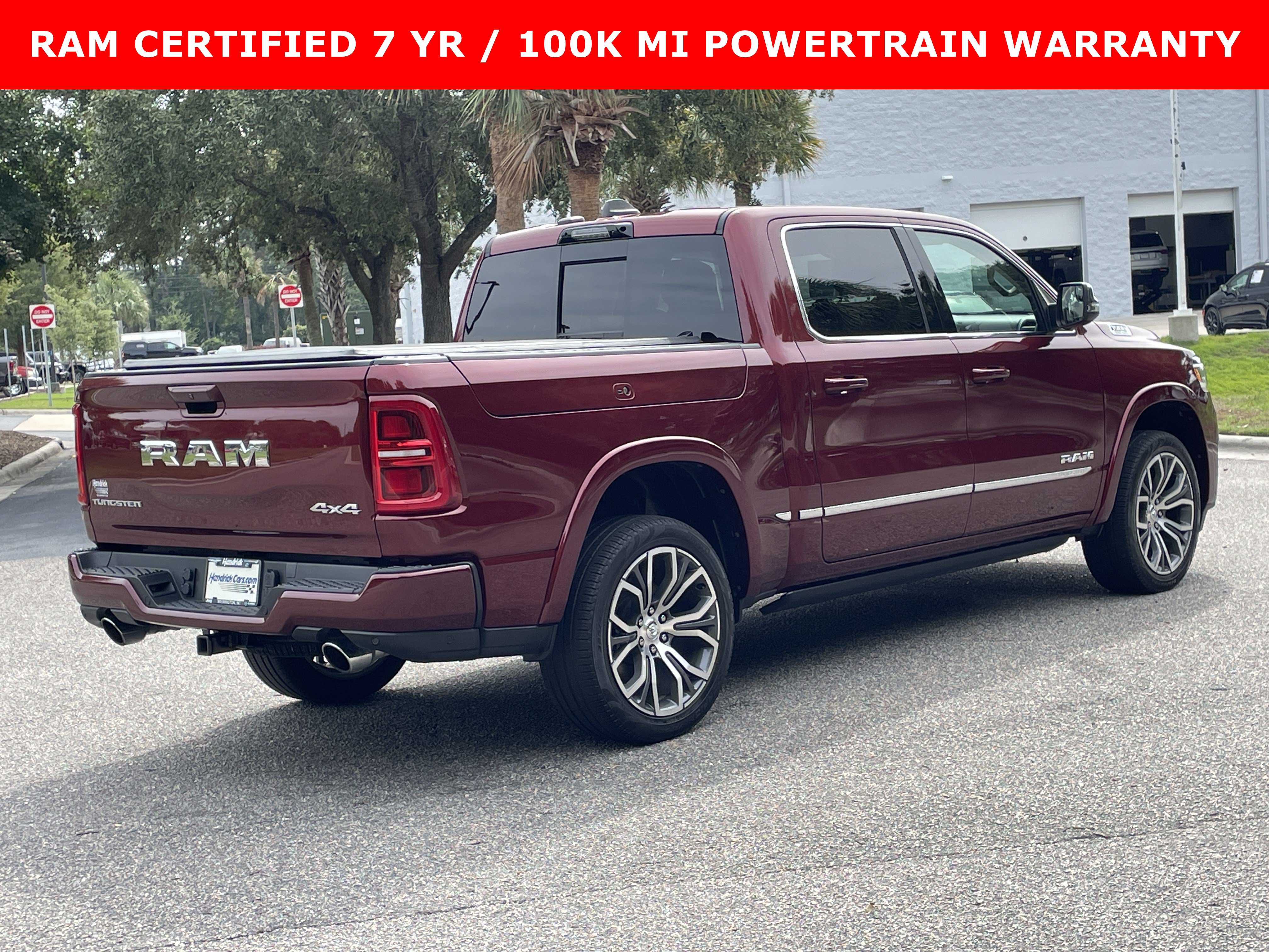 Used 2025 RAM 1500 Tungsten AWD/4WD image 9