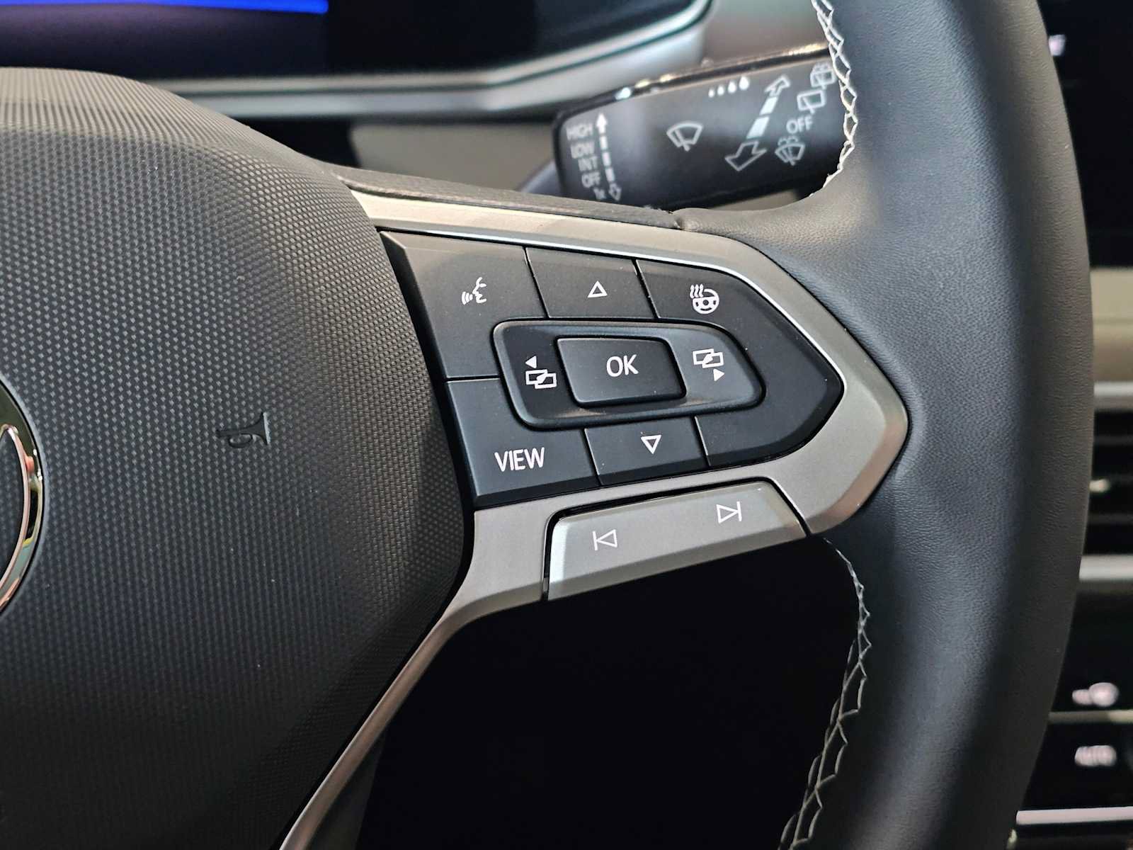 New 2026 Volkswagen Taos SE AWD/4WD image 26