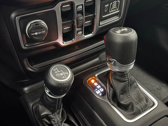 Used 2024 Jeep Wrangler Sahara w/ Safety Group image 31