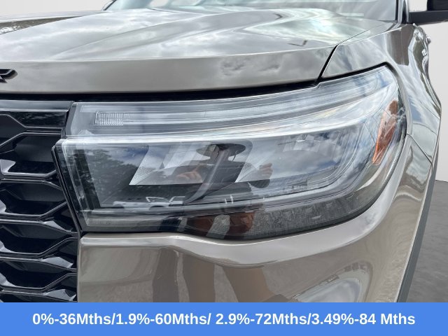 New 2026 Ford Explorer ST-Line w/ ST-Line Street Pack RWD image 10