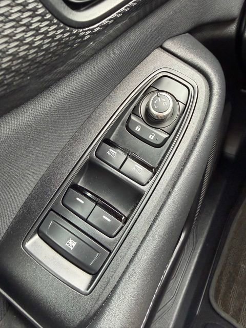 Used 2025 Subaru Outback Premium image 18