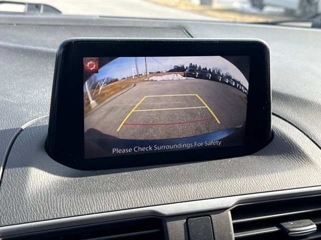 Used 2018 MAZDA MAZDA3 Sport image 20