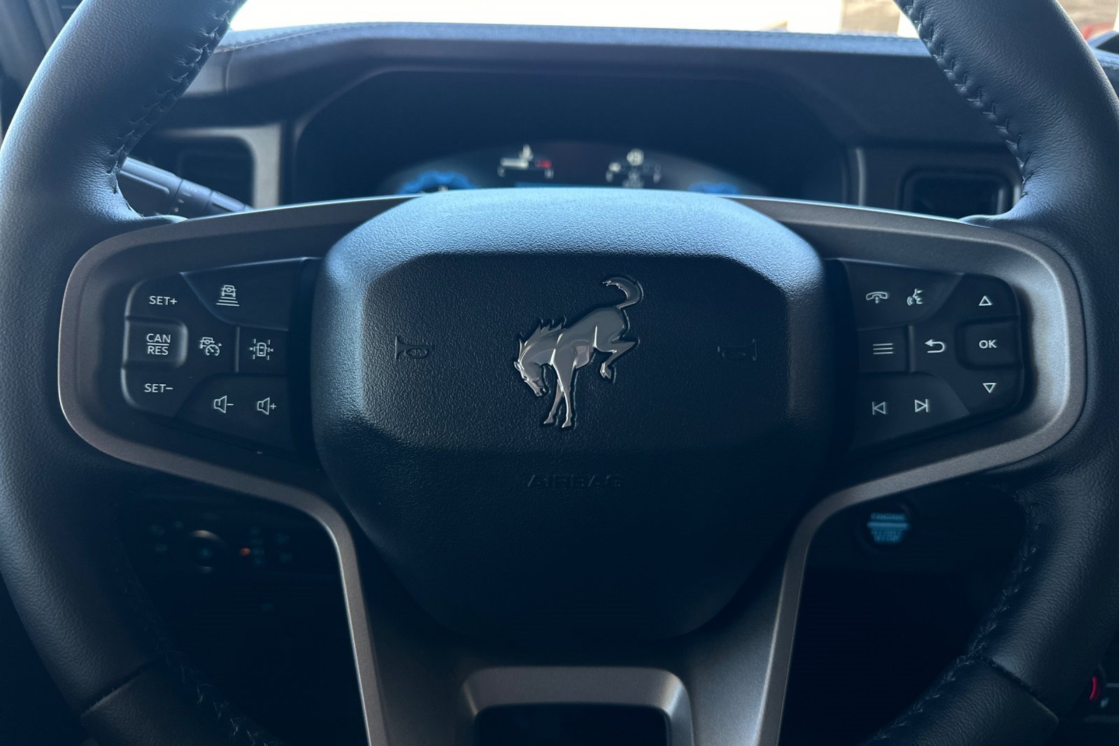 New 2025 Ford Bronco Badlands image 24