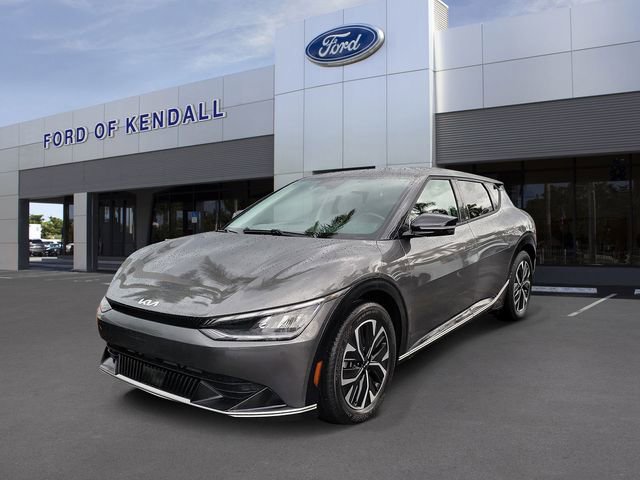 Used 2022 Kia EV6 Wind image 1