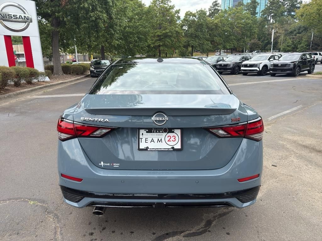 New 2025 Nissan Sentra SR image 6