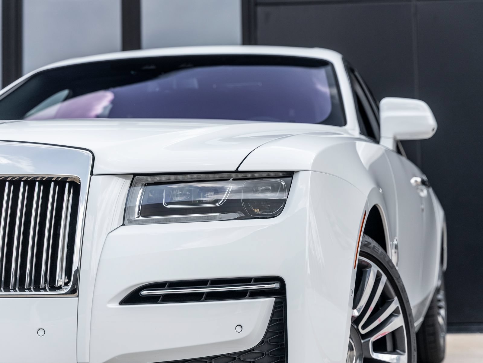 Certified 2024 Rolls-Royce Ghost AWD/4WD image 18