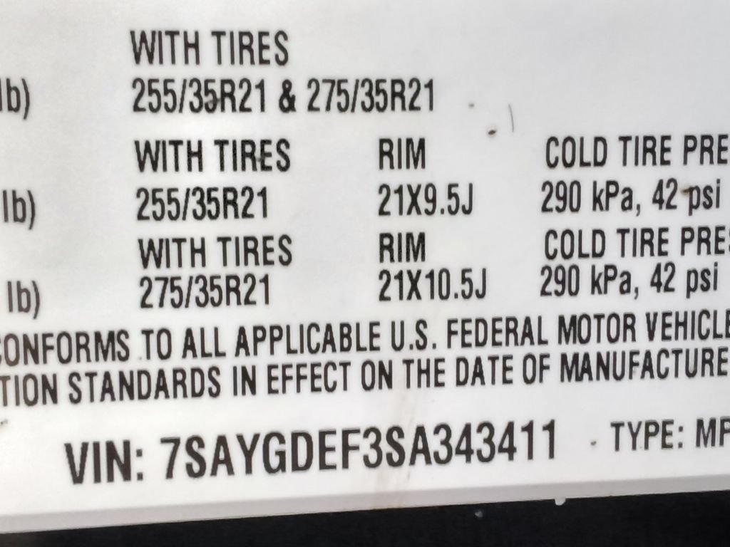 Used 2025 Tesla Model Y Performance AWD/4WD image 12