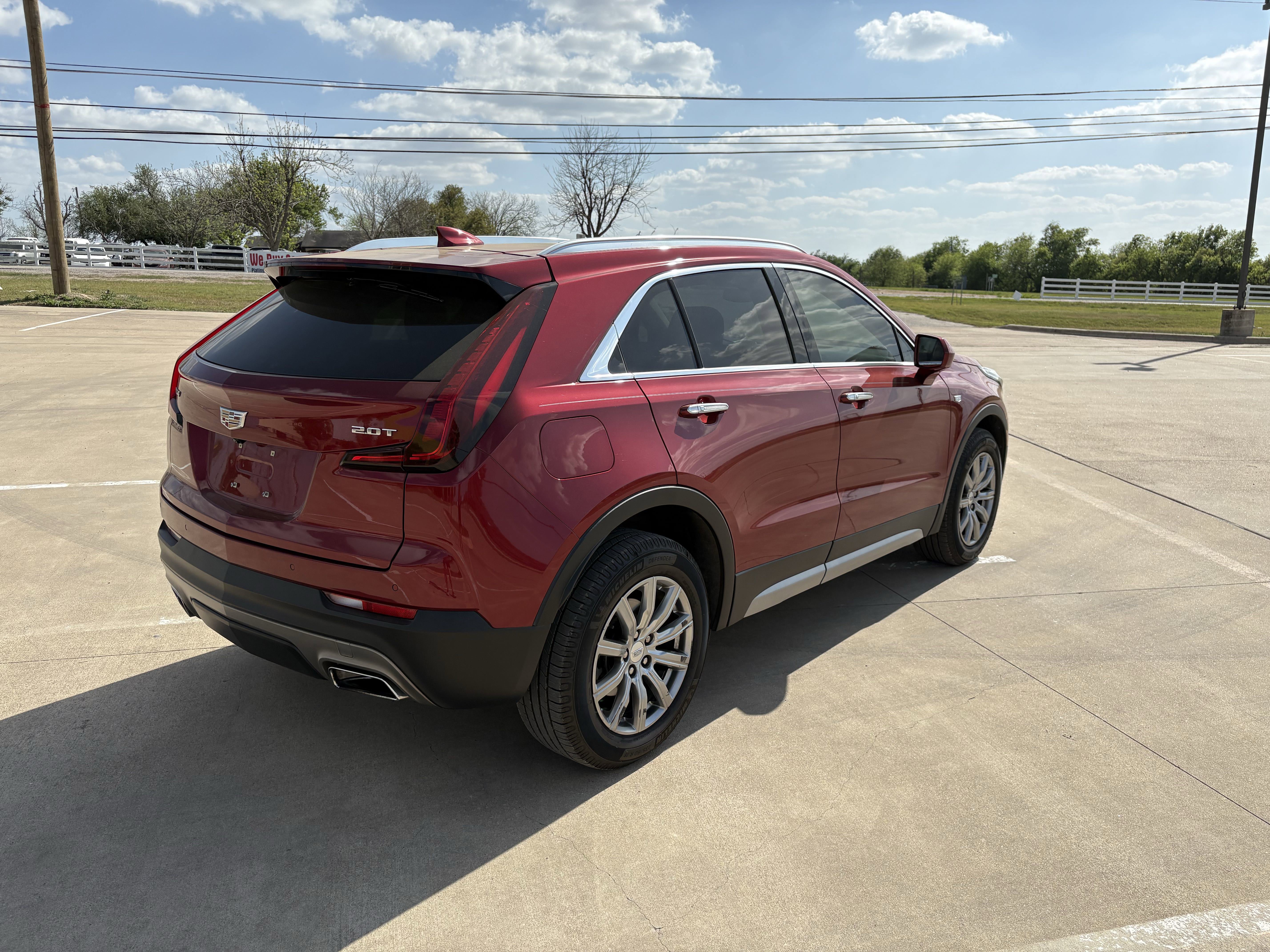 Used 2019 Cadillac XT4 Premium Luxury image 5