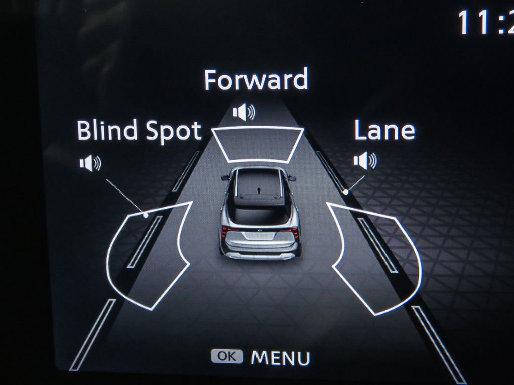 Certified 2025 Nissan Kicks SV image 21