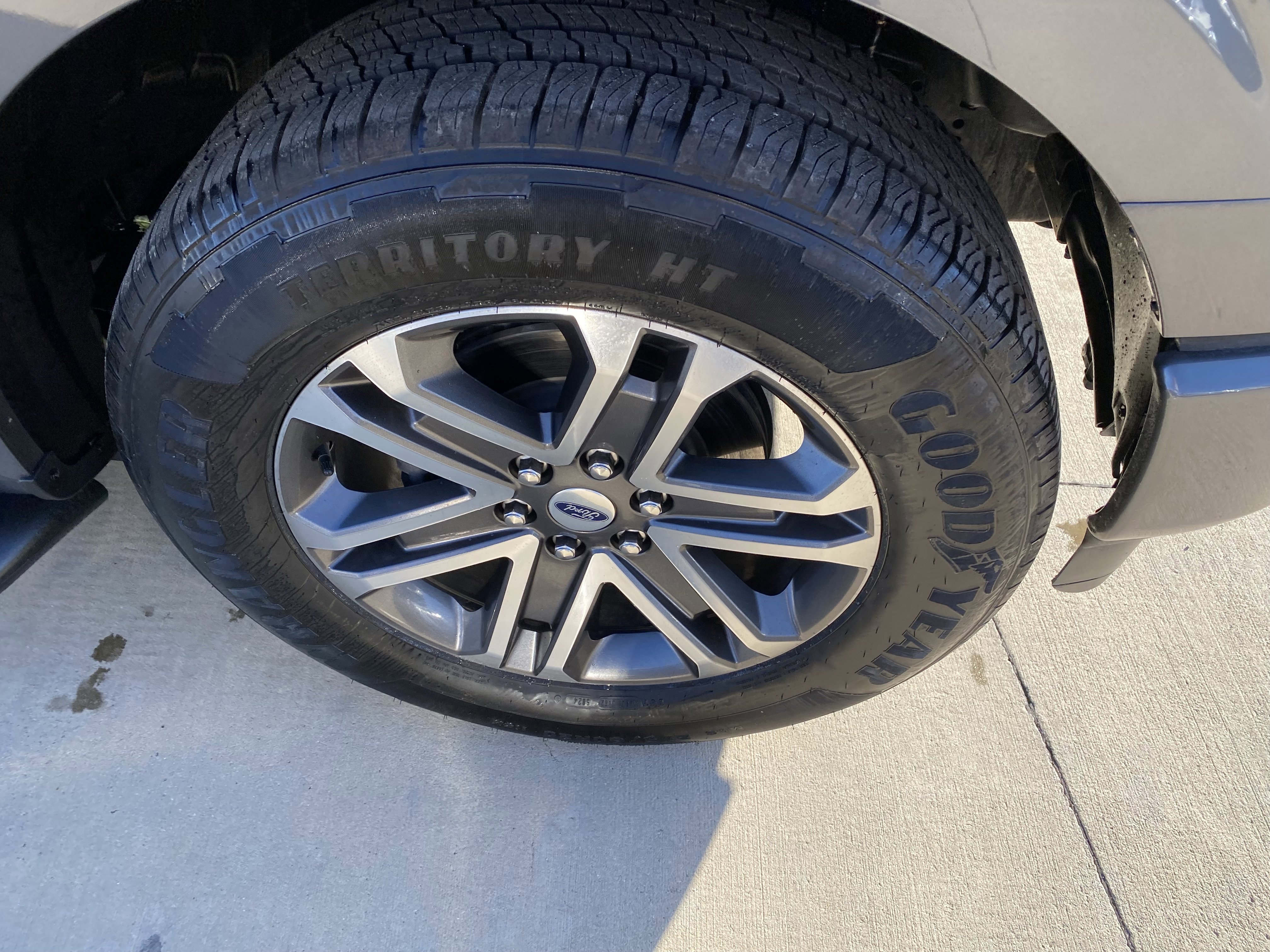 Used 2021 Ford F150 XL w/ STX Appearance Package image 4