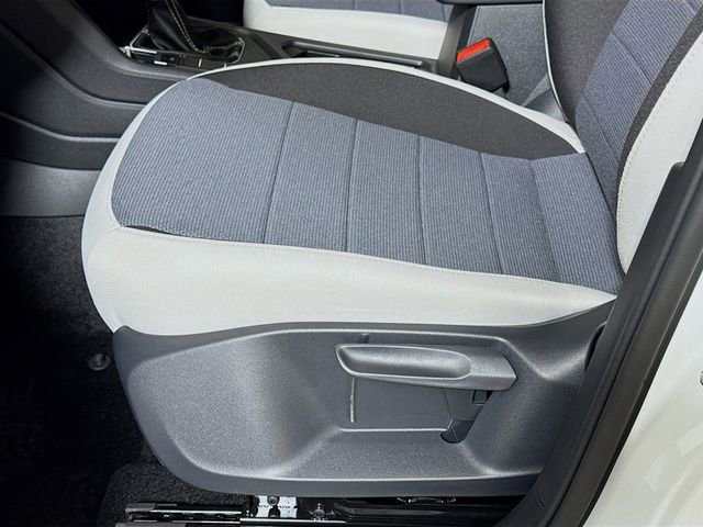 New 2026 Volkswagen Taos S image 16