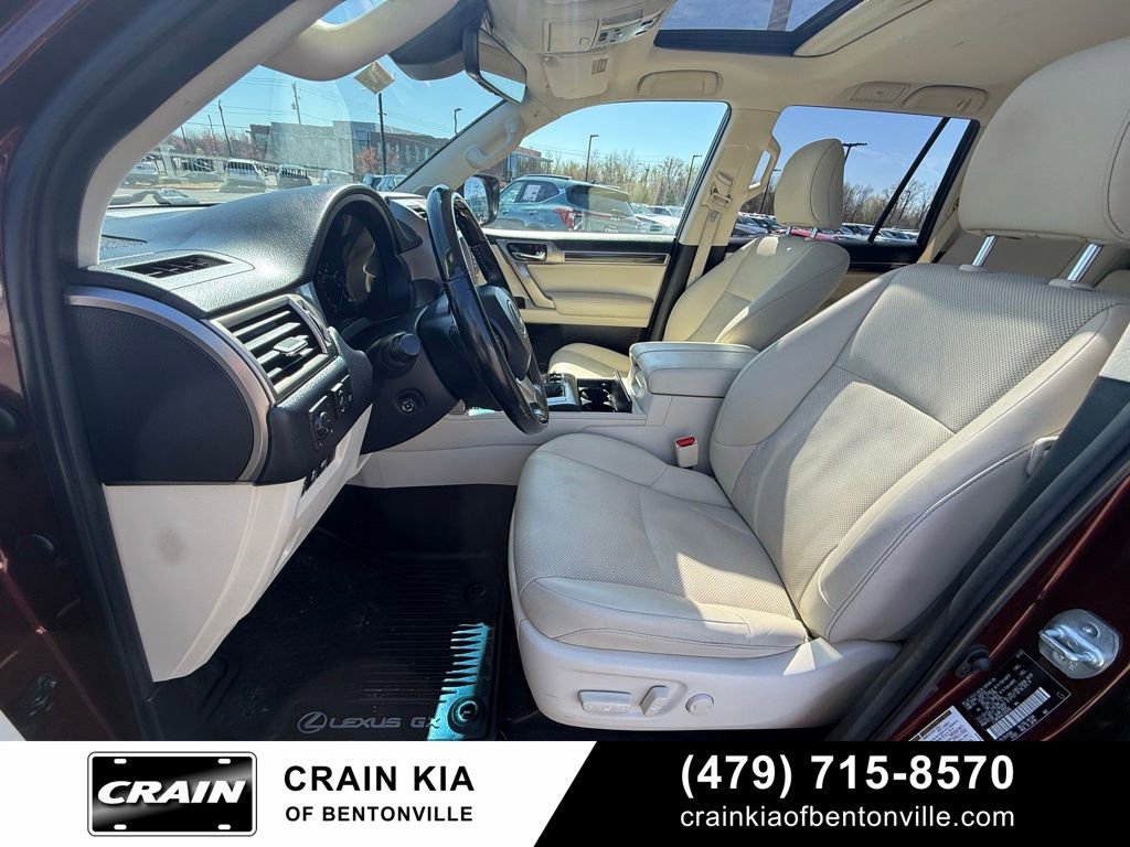 Used 2020 Lexus GX 460 Premium w/ Premium Package image 21