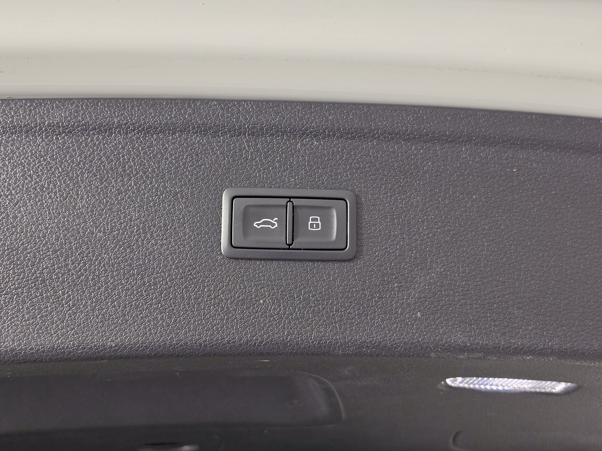 Certified 2023 Audi Q5 Premium Plus w/ Convenience Package AWD/4WD image 14