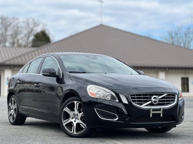 Used 2013 Volvo S60 T5 image 3