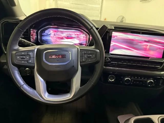 Used 2024 GMC Sierra 1500 Elevation image 15
