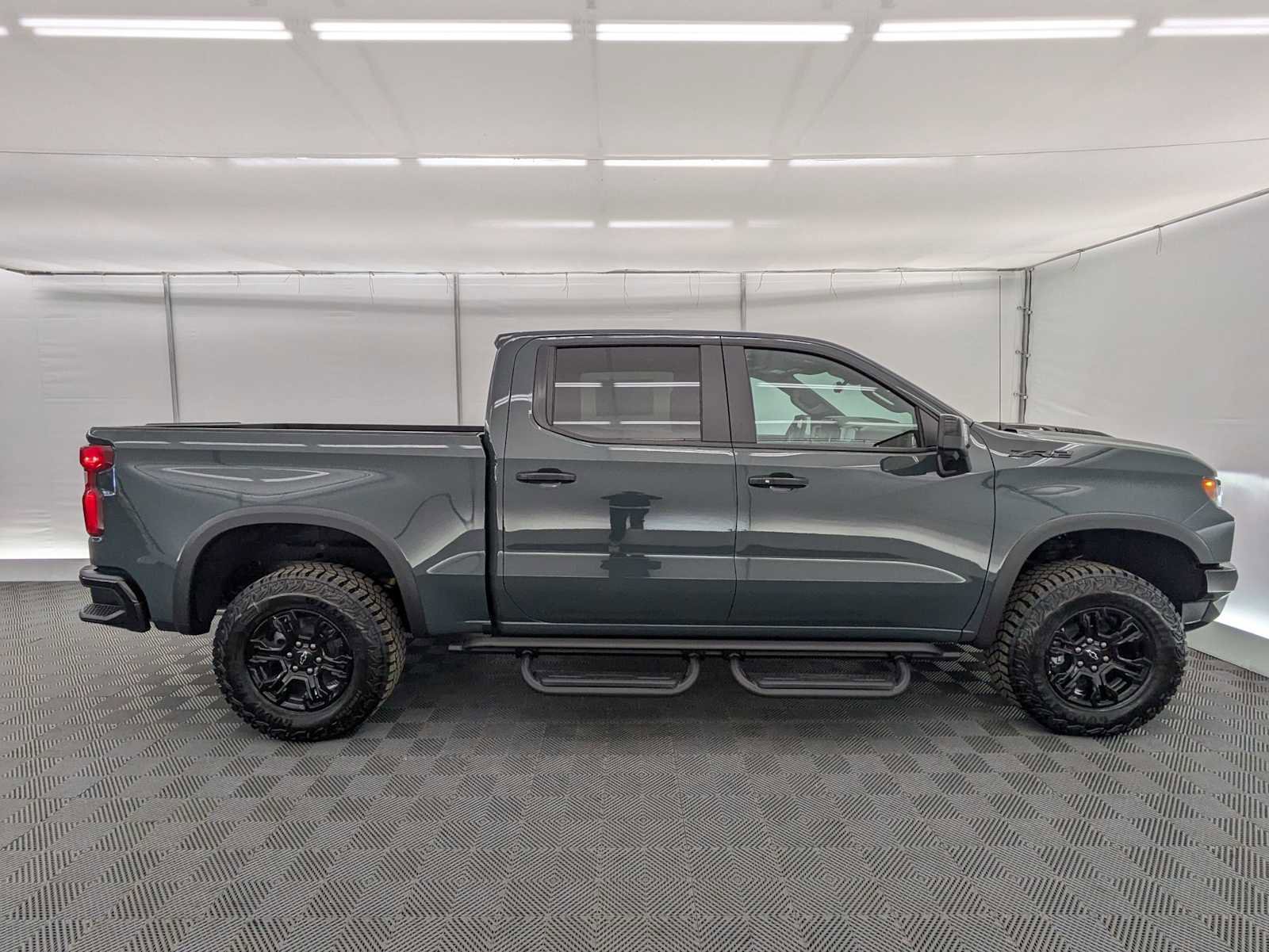 New 2026 Chevrolet Silverado 1500 ZR2 image 7