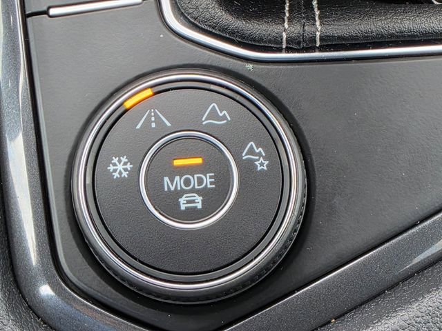 Used 2024 Volkswagen Tiguan S image 19