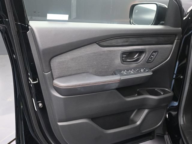 Certified 2026 Honda Passport TrailSport image 14