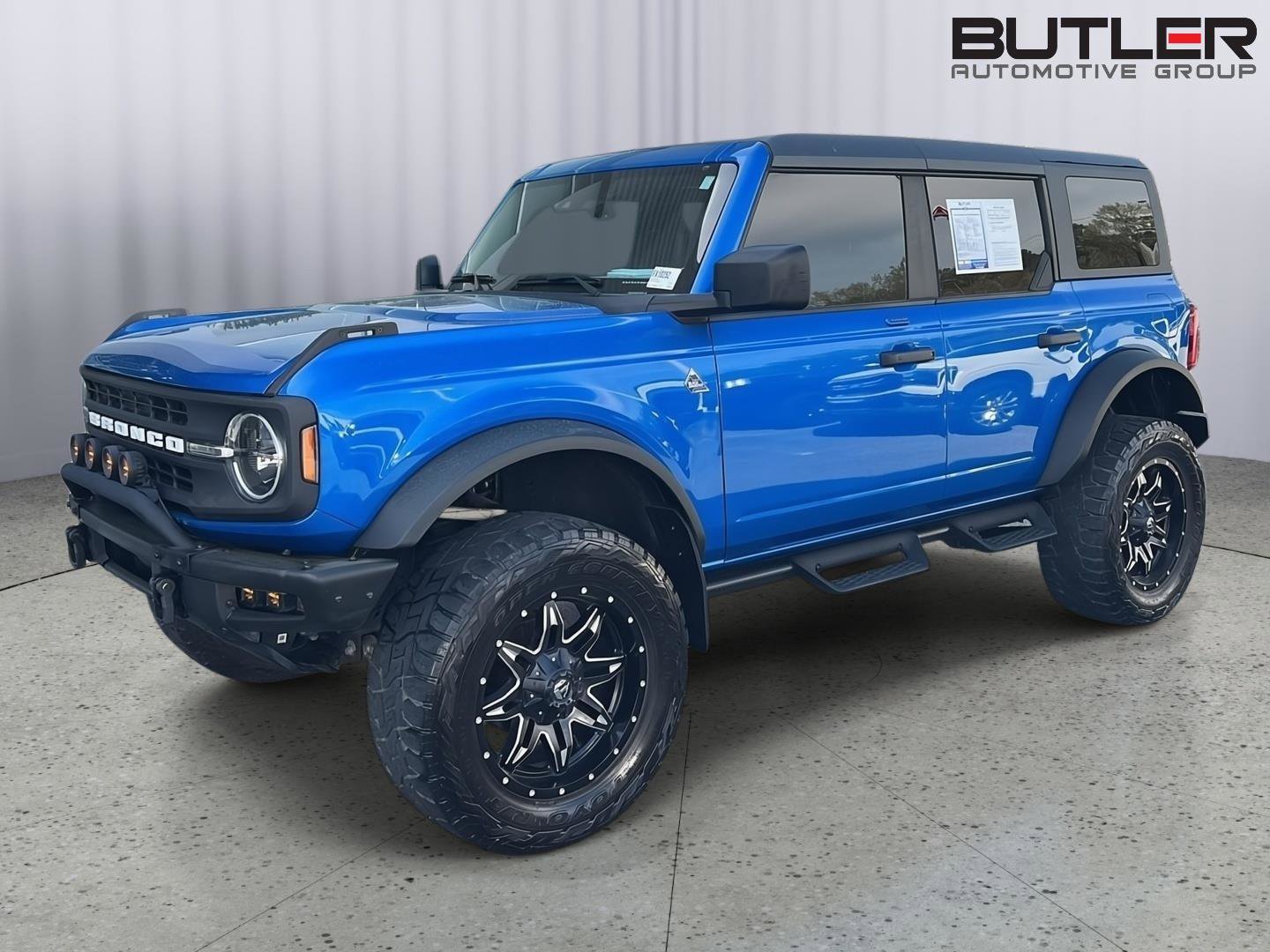 Used 2022 Ford Bronco Black Diamond w/ Sasquatch Package image 1