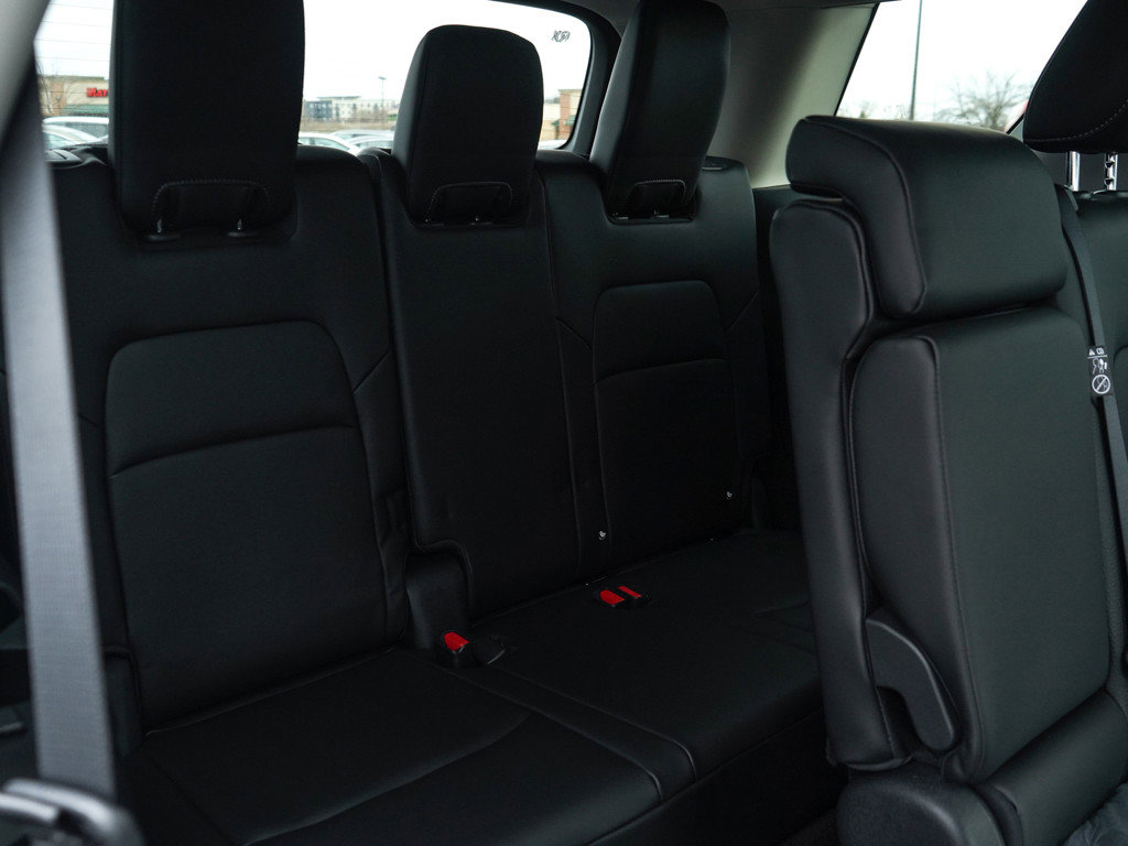 New 2026 Nissan Pathfinder SL AWD/4WD image 12