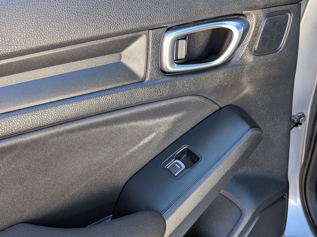 Used 2025 Honda Civic Sport image 26