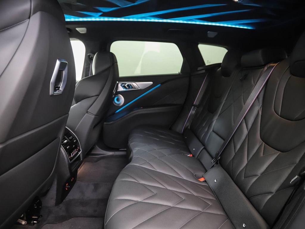 New 2026 BMW XM Label Red image 21