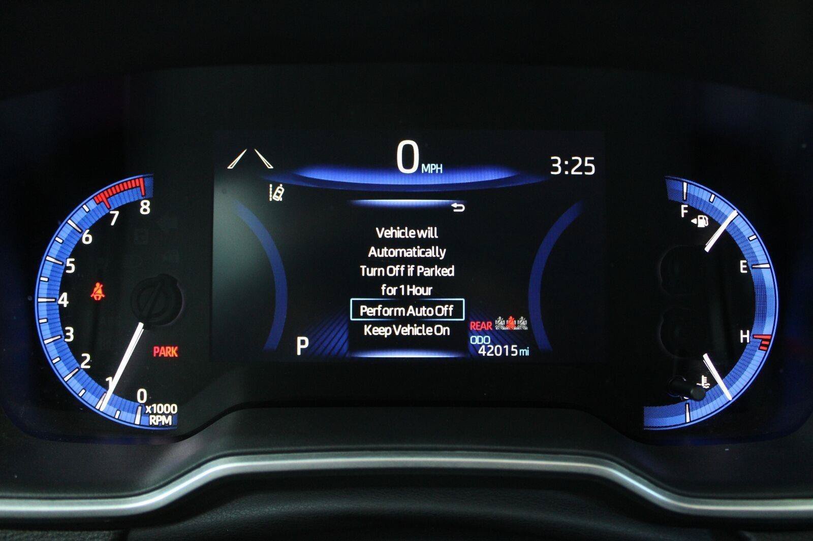 Used 2022 Toyota Corolla Cross XLE w/ Convenience Package FWD image 19