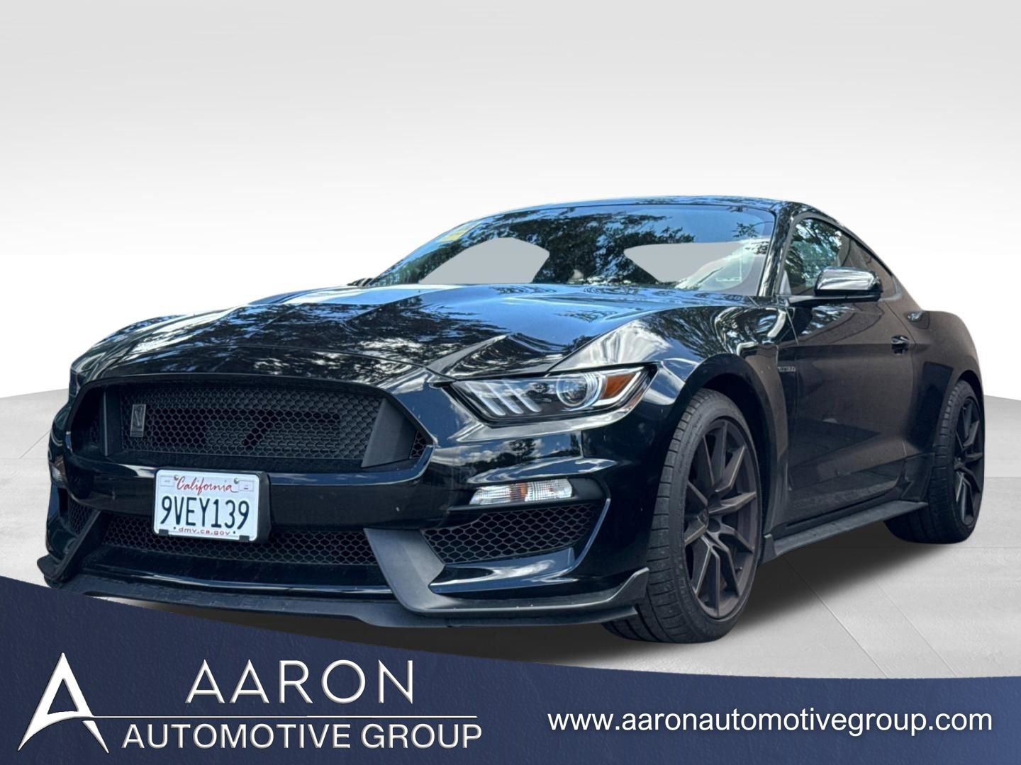 Used 2016 Ford Mustang Shelby GT350 w/ Technology Package RWD image 1