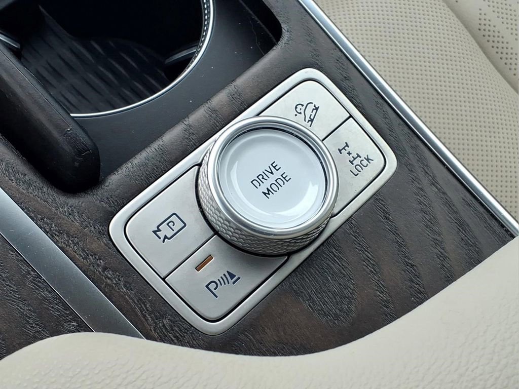 Used 2024 Genesis GV80 2.5T w/ Advanced Package image 10