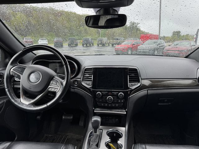 Used 2019 Jeep Grand Cherokee Overland AWD/4WD image 16