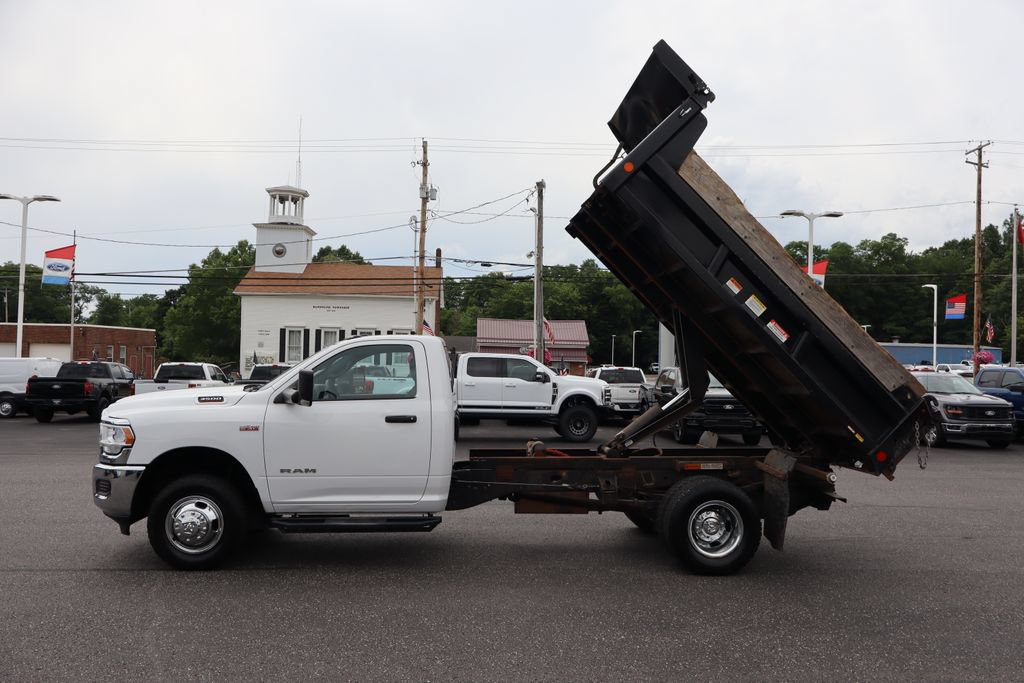 Used 2021 RAM 3500 Tradesman w/ Chrome Appearance Group RWD image 17