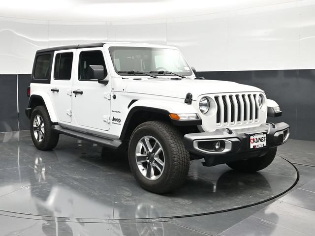Used 2023 Jeep Wrangler Unlimited Sahara w/ Cold Weather Group AWD/4WD image 4