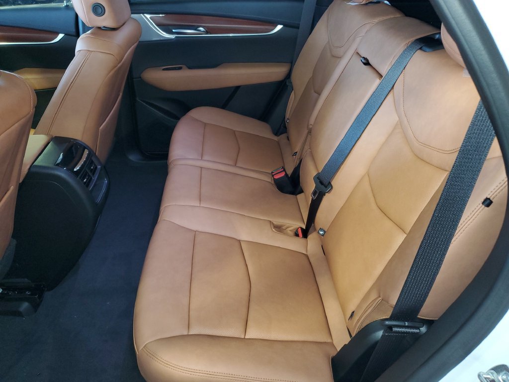 New 2026 Cadillac XT5 Premium Luxury w/ Driver Assist Package FWD image 11