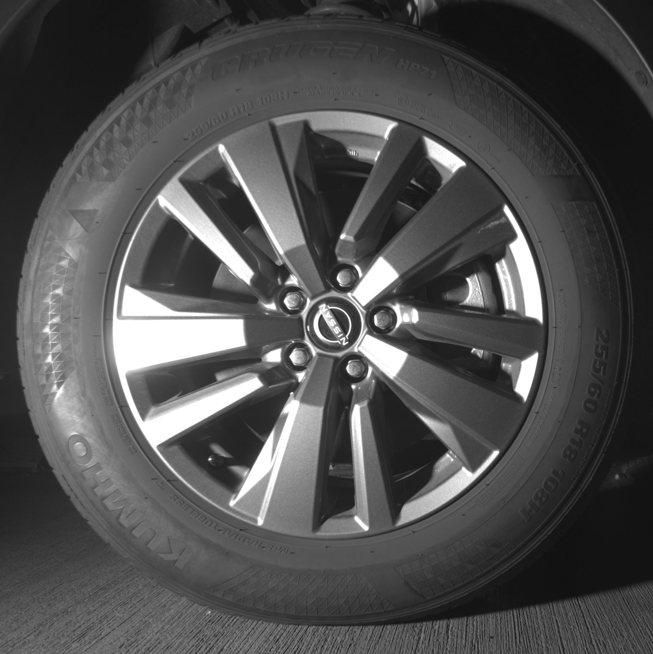 Used 2025 Nissan Pathfinder SV image 13