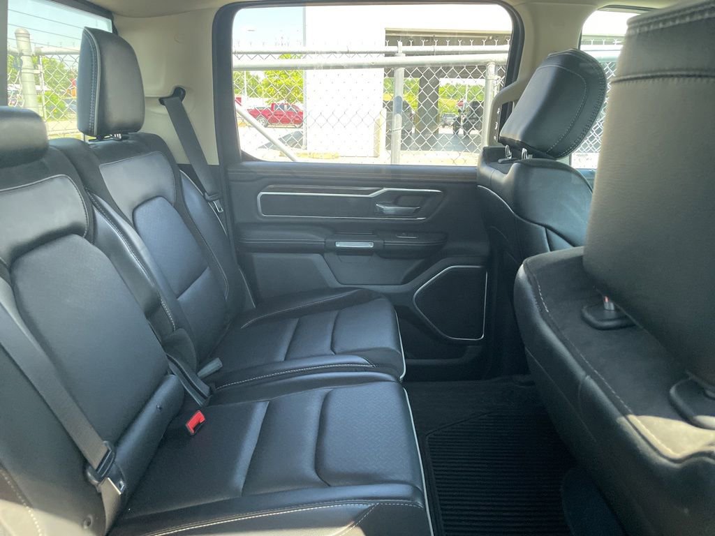 Used 2020 RAM 1500 Laramie AWD/4WD image 12