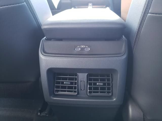 Used 2026 Subaru Uncharted AWD image 13