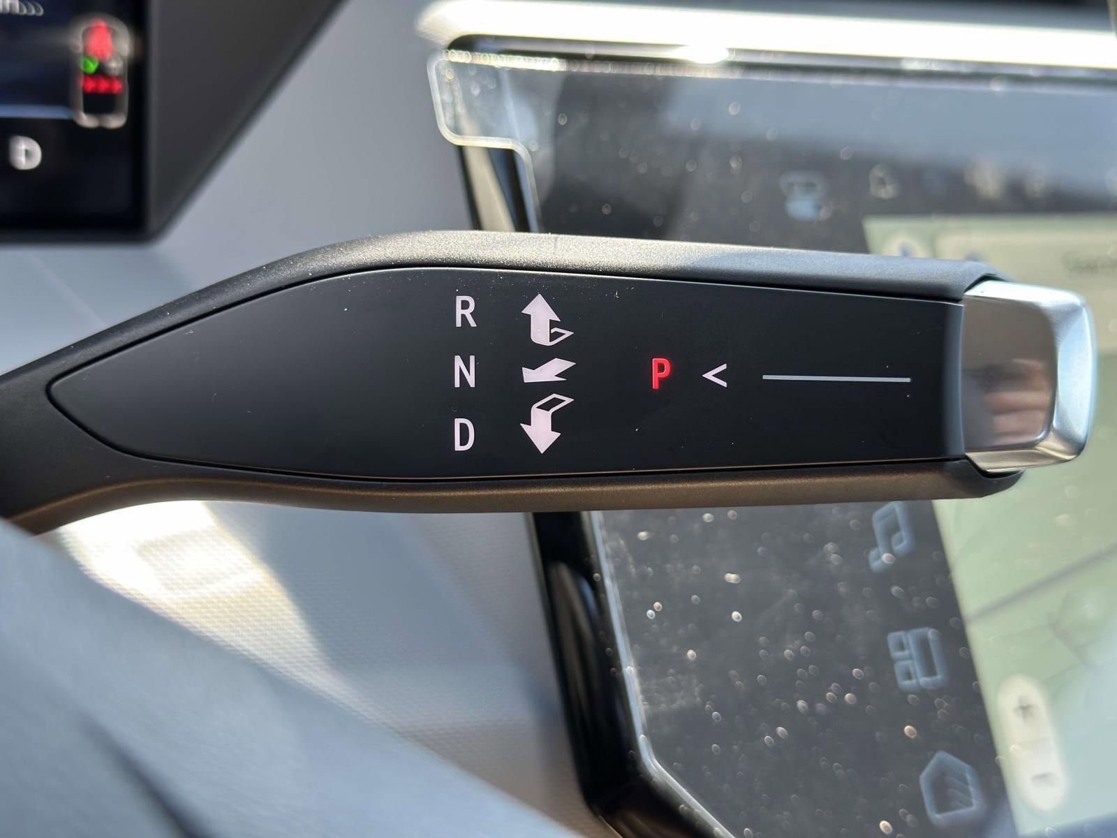 New 2027 Chevrolet Bolt LT w/ Comfort Package image 13