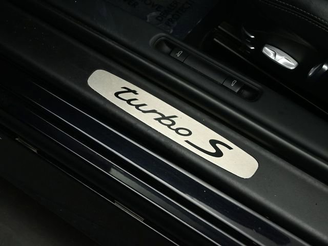 Used 2011 Porsche 911 Turbo S image 36
