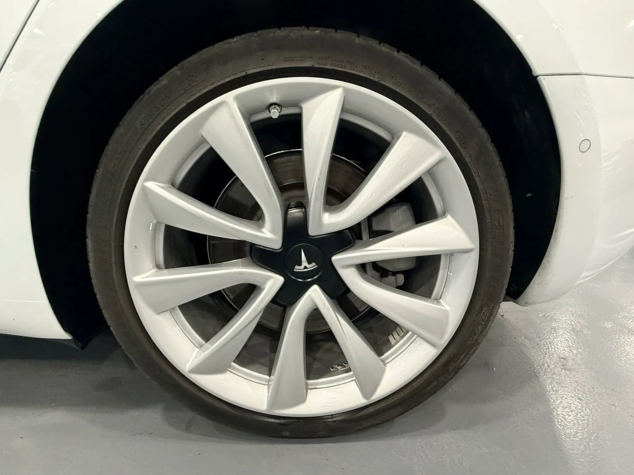 Used 2019 Tesla Model 3 Standard Range RWD image 33