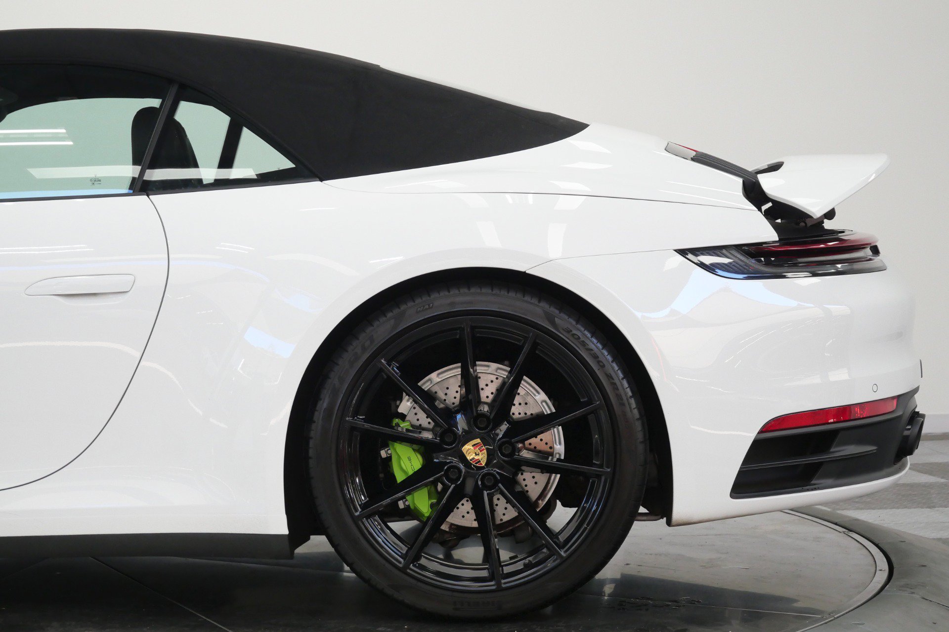 Used 2020 Porsche 911 Carrera image 44