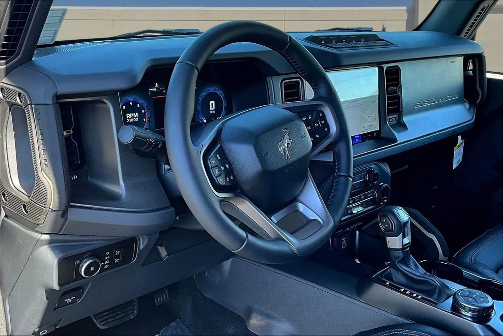 New 2026 Ford Bronco Badlands image 7