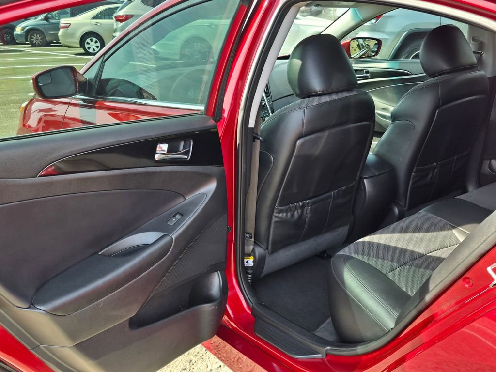 Used 2014 Hyundai Sonata SE FWD image 13