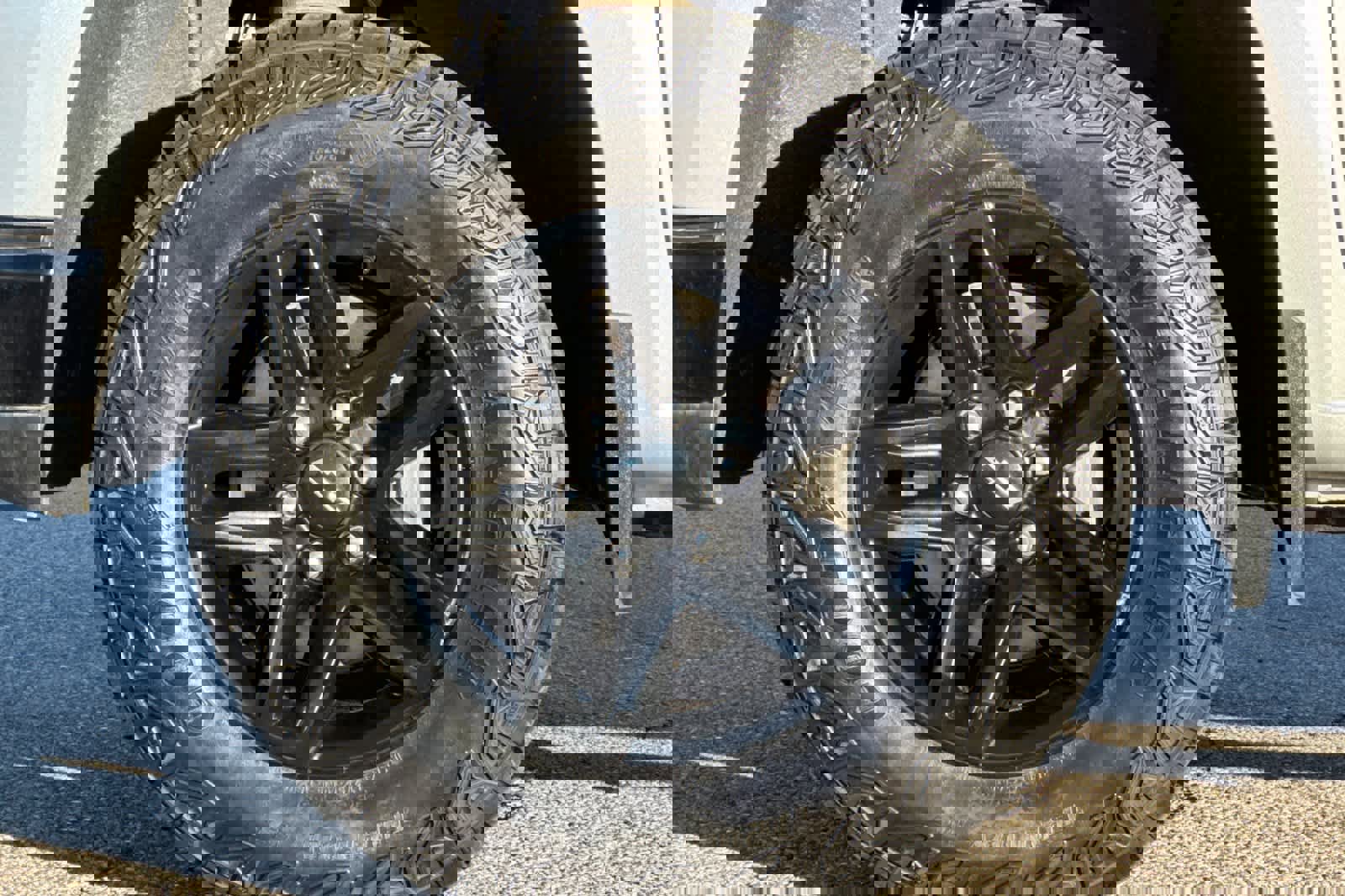 Used 2021 Chevrolet Silverado 1500 LT Trail Boss w/ Bed Protection Package image 25