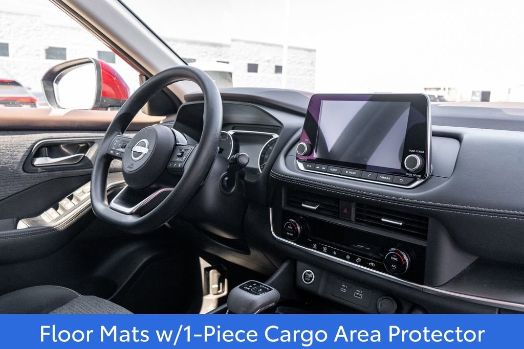 Used 2023 Nissan Rogue SV image 11