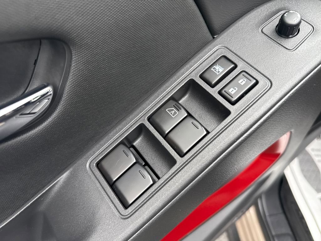 Used 2024 Nissan Frontier PRO-4X w/ Pro Premium Package image 12