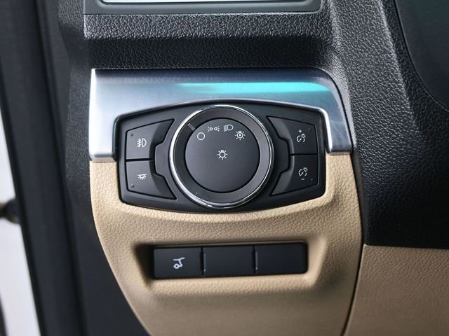 Used 2017 Ford Explorer Limited image 14